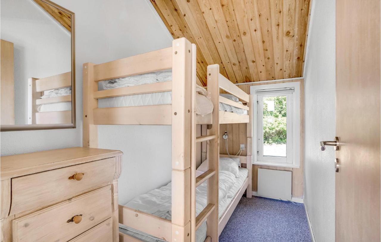 Amazing Home In Blavand With Wifi Extérieur photo